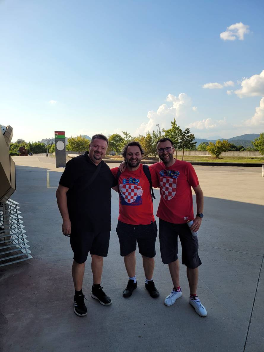 Uh, ovo boli: Slovenci održali Hrvatskoj školu košarke, u nedjelju ovisimo i o njima!