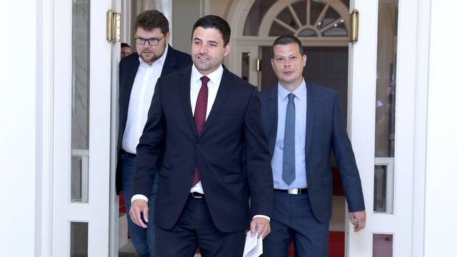 Zagreb: SDP o prijedlogu za pokretanje pitanja povjerenja ministru uprave Lovri KuÅ¡ÄeviÄu