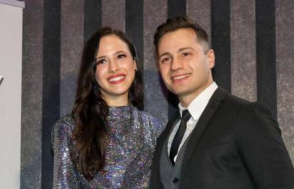 Pjevač David Temelkov otkrio kad će se vjenčati: Dogovoreno je sve, uzbuđeni smo i Elena i ja
