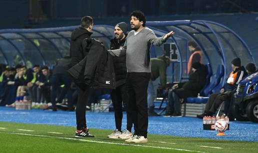 Carevi&cacute;: Sudac nam je prekinuo kontru i ja sam u bijesu bacio jaknu. Dao mi je crveni karton