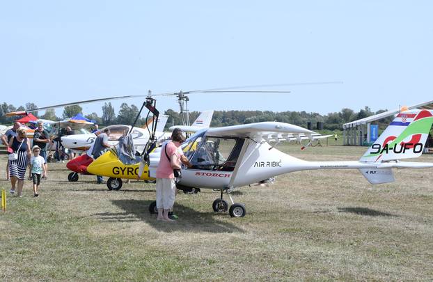 Aeromiting Sisak 2024. memorijalni aeromiting Marijan Celjak