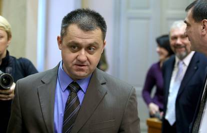 Glavni tajnik SDP-a Dragovan: E, a što ako mi opalimo HNS? 