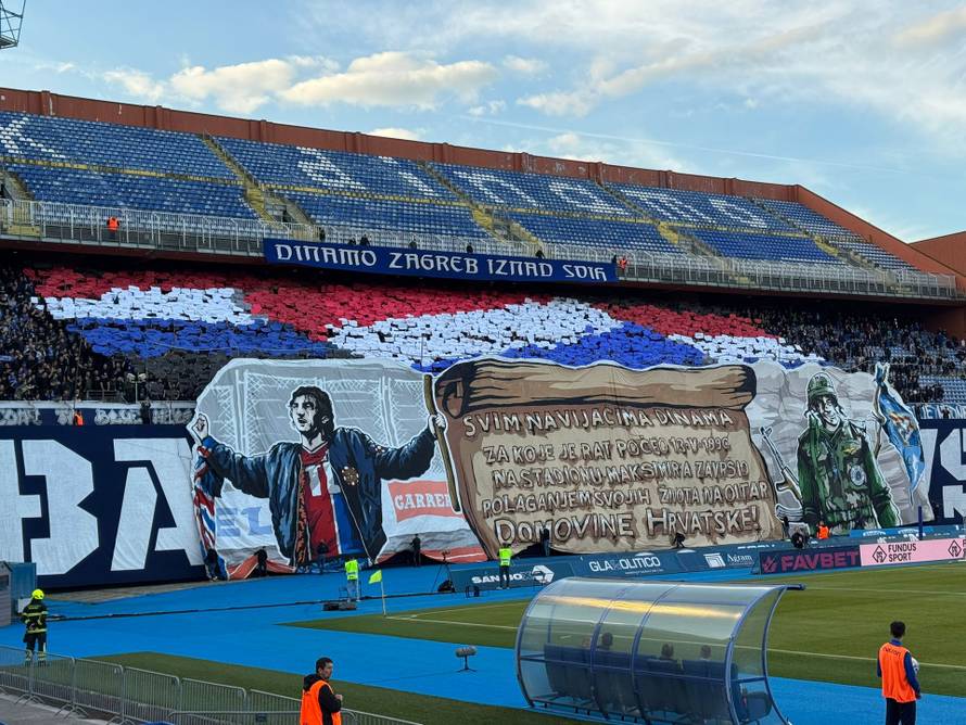 Rijedak prizor na Maksimiru, 'modri' u gostujućim dresovima. BBB obilježio sudar sa Zvezdom