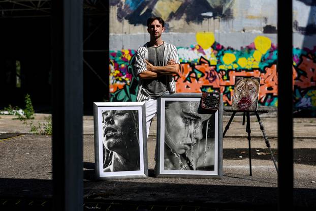 Zagreb: Dejan Šebastijan naslikao je ogroman mural na nedovršenoj bolnici u Blatu