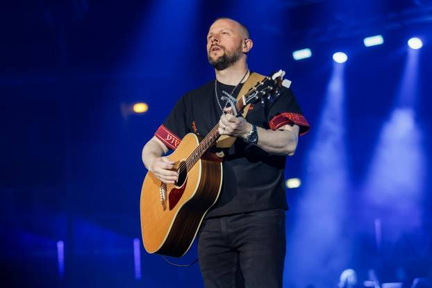 Zagreb: U Areni Zagreb održan koncert "Progledaj srcem"