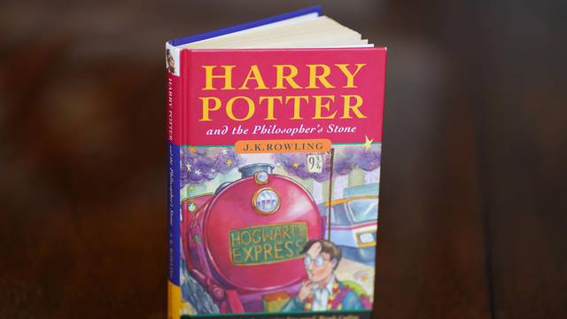 Rijetko prvo izdanje Harryja Pottera moglo bi biti prodano za ?ak 100.000 funti