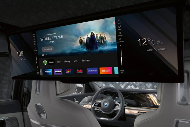 FOTO Ovo je vozni park Kyliana Mbappéa: Izgleda impresivno, ali ne vozi nijedan od ovih auta!