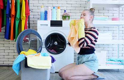 Trikovi kako ovlažiti prostor: Pomoći može sušenje rublja u domu, posudica na radijatoru...