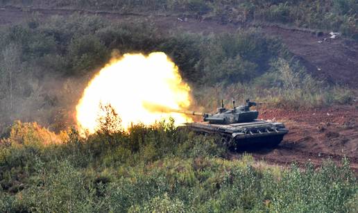 FOTO Hrvatska vojska i na zemlji, zraku, moru. Pogledajte spektakularnu vojnu vježbu