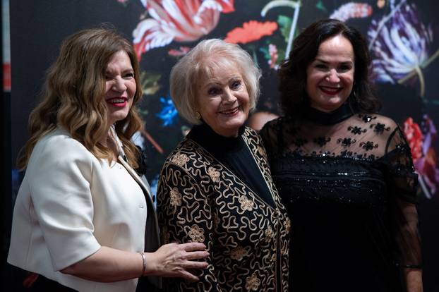 Zagreb: Poznati na premijeri opere „Carmen”