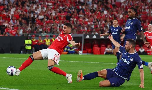 Franji Ivanoviću 72 minute u kiksu Benfice protiv Santa Clare