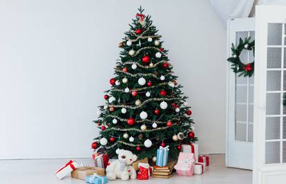 Dizajneri tvrde: Ovi blagdanski ukrasi izlaze iz mode u 2025.