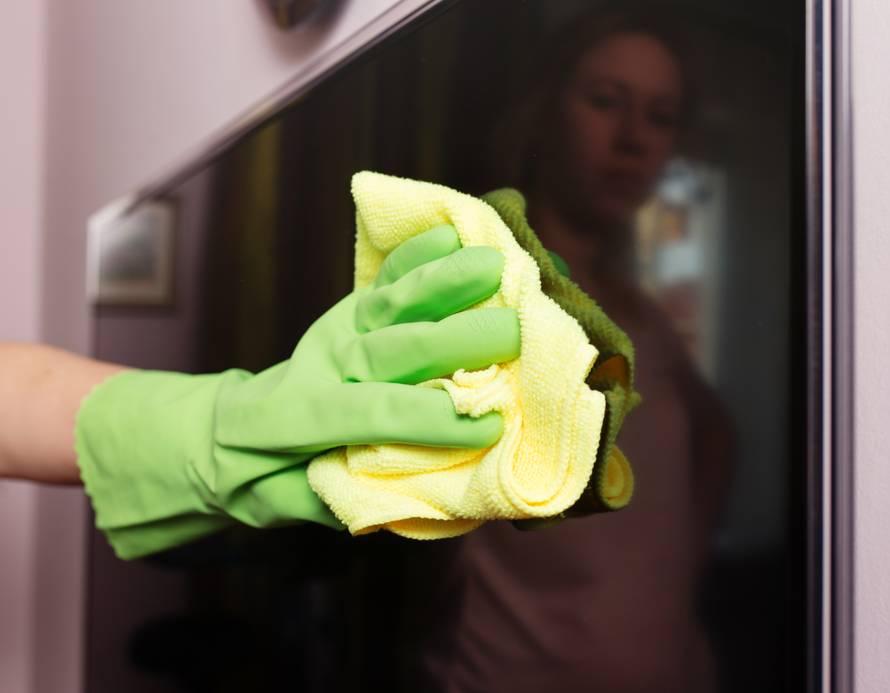 Kako se jednostavno i jeftino može očistiti TV ili monitor