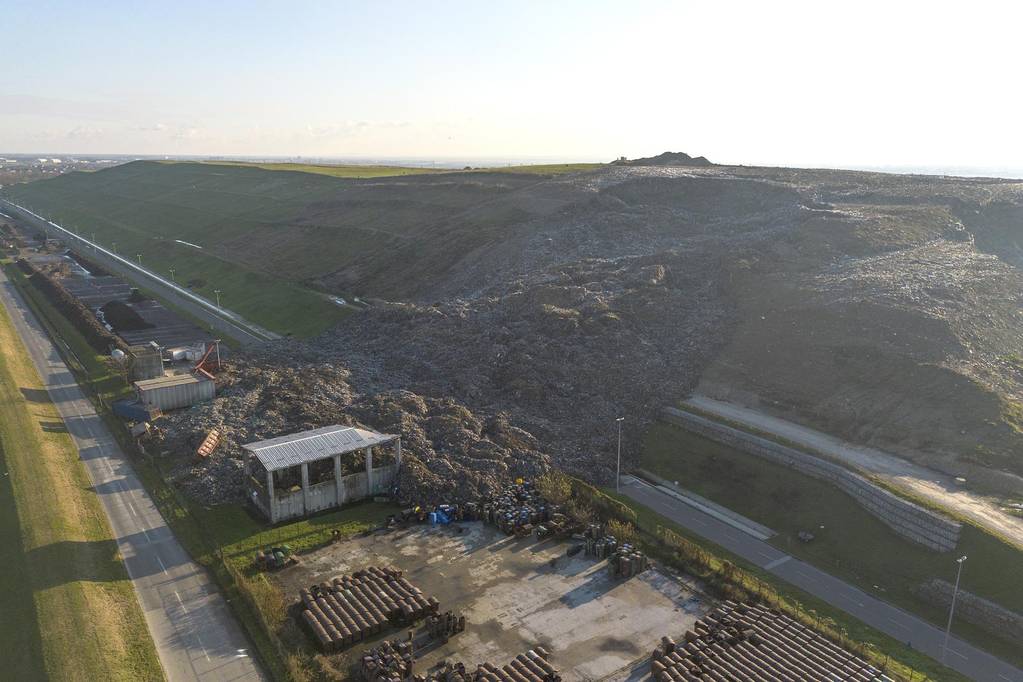 FOTO Evo kako izgleda odron smeća na Jakuševcu iz zraka | 24sata