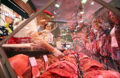 Lopovi su provalili u mesnicu, sa sobom odnijeli 100 kg mesa