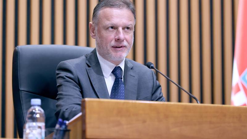 Jandroković upozorio: Nitko nije siguran od hibridnih napada