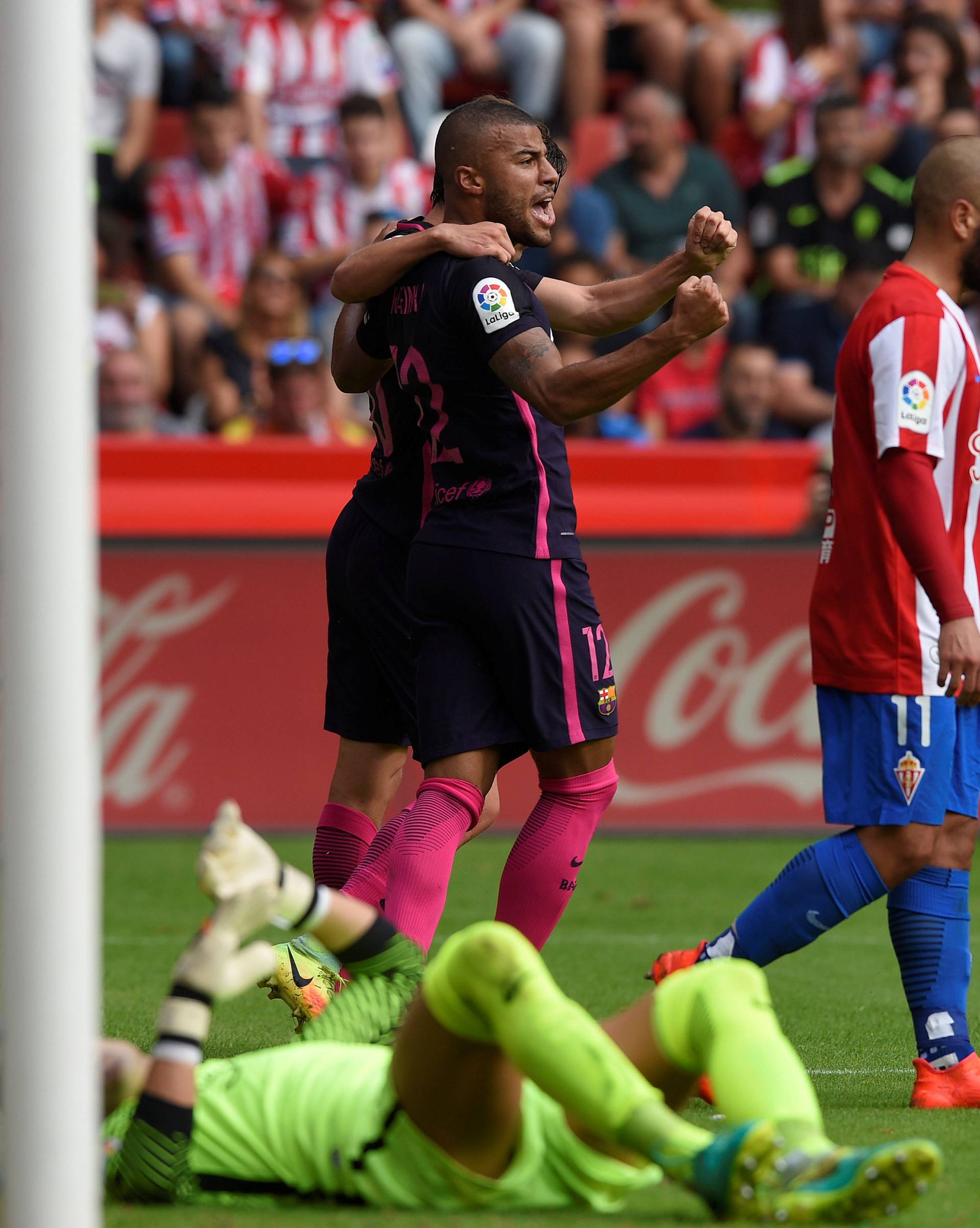 Football Soccer -  Sporting Gijon v Barcelona