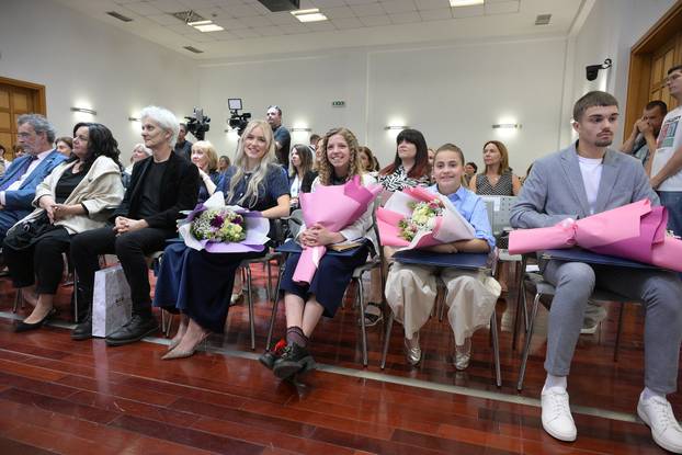 Zagreb; Dodjela Godi&scaron;nje nagrade &bdquo;Luka Ritz&ldquo; za promicanje tolerancije i &scaron;kole bez nasilja.