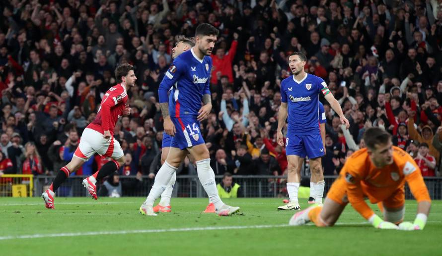 Europa League - Semi Final - Second Leg - Manchester United v Athletic Bilbao