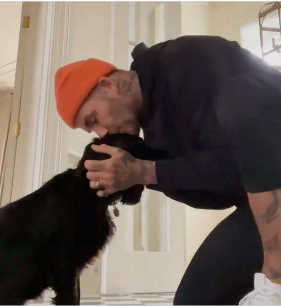 David Beckham podijelio slatki video: Trikove kujice Fig nagradio s kolačićima i pusama