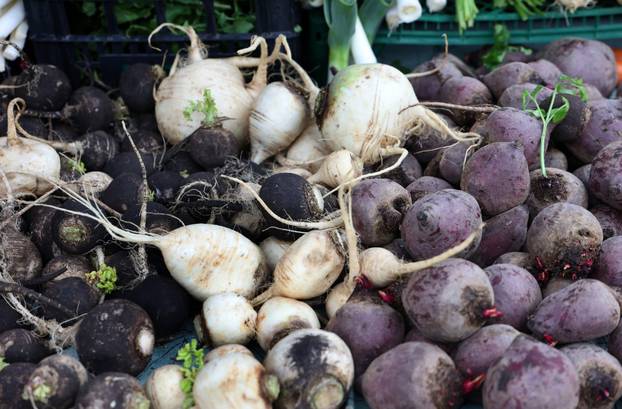 Šibenik: Raznolika ponuda na tržnici