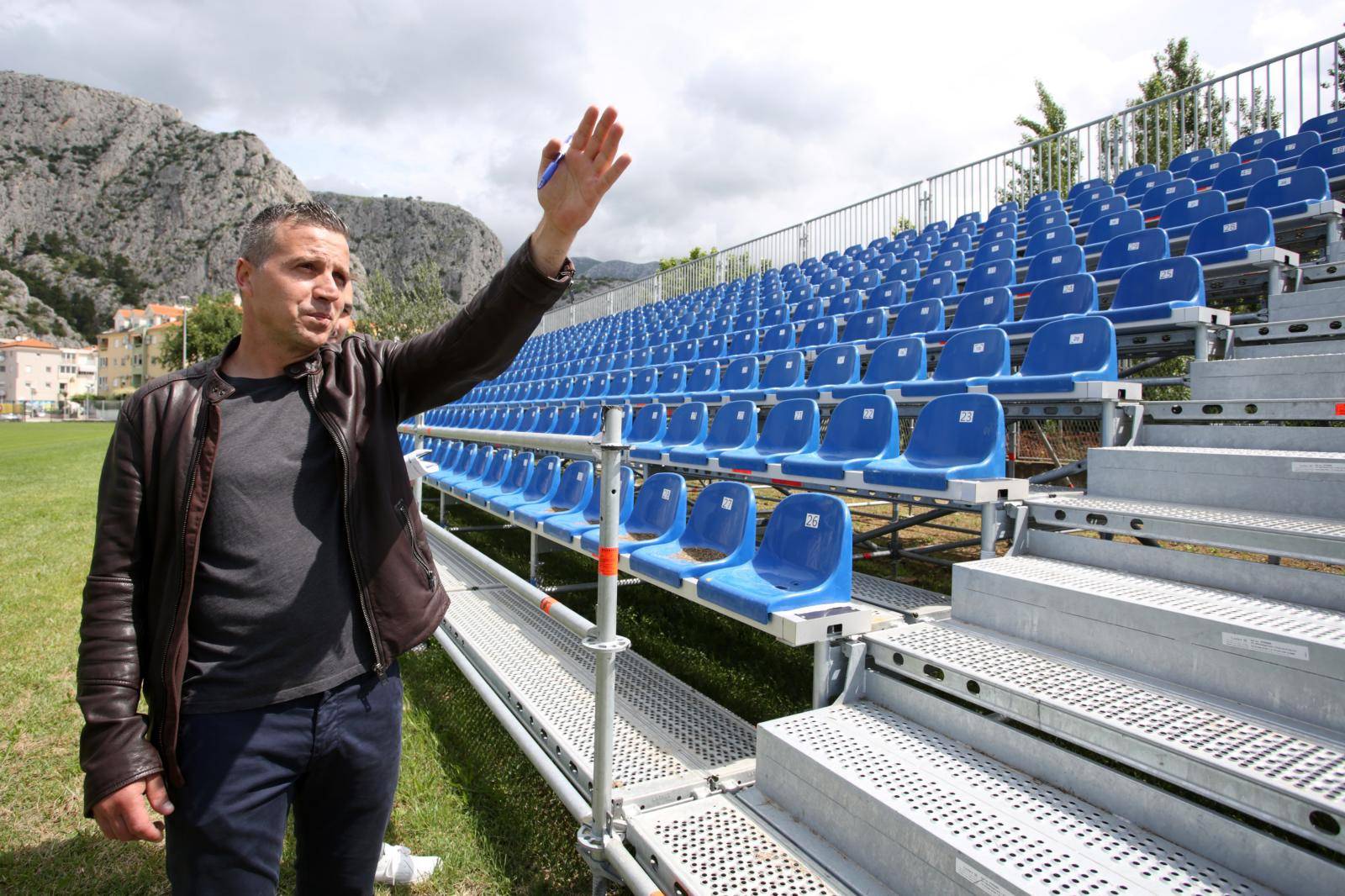 OmiÅ¡: Priipreme uoÄi utakmice Hrvatske reprezentacije i NK OmiÅ¡