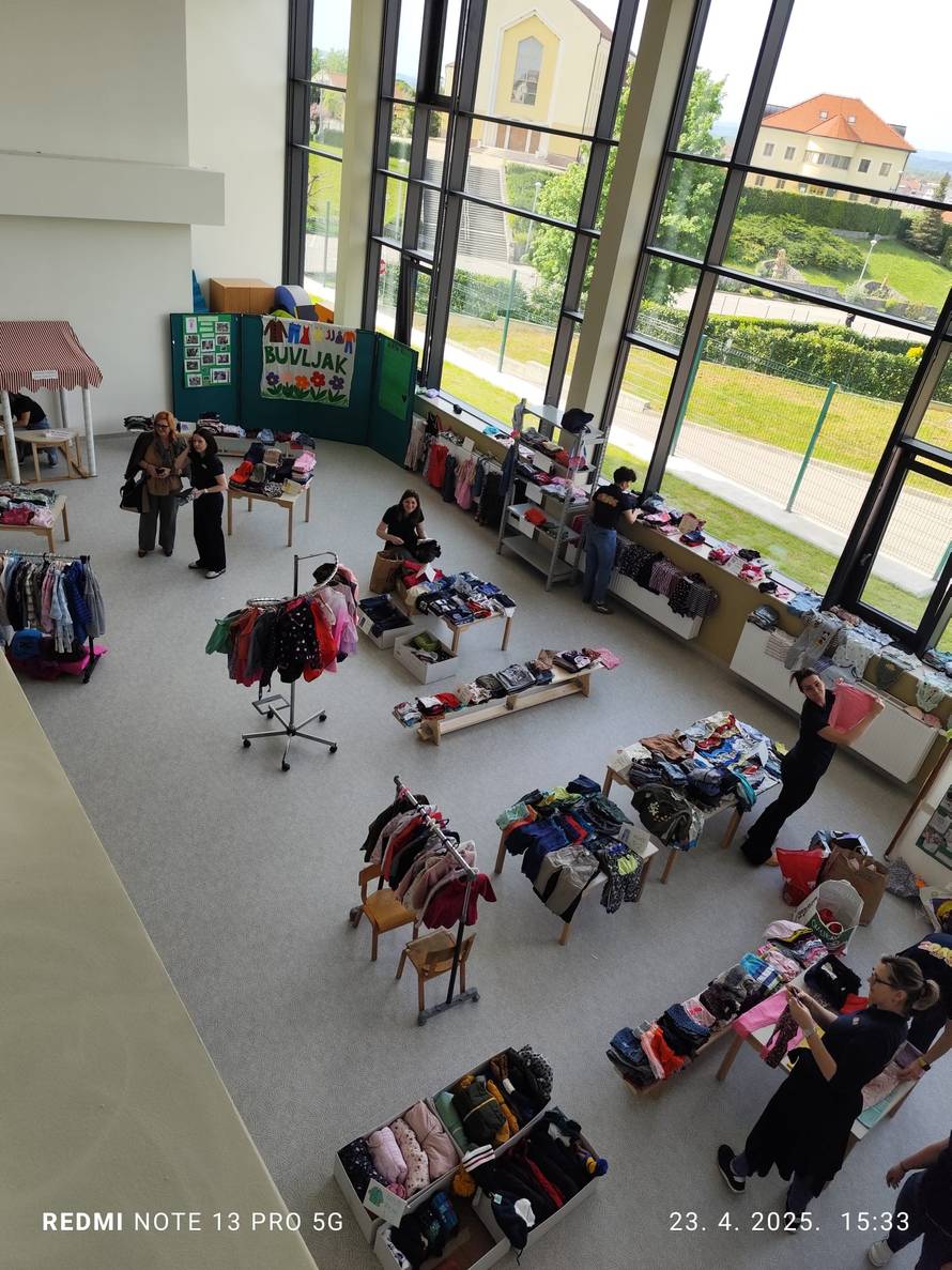 Djeca u vrtiću Slavuj u Strmcu su razmijenjivali odjeću da bi se naučili skromnosti i sačuvali planet
