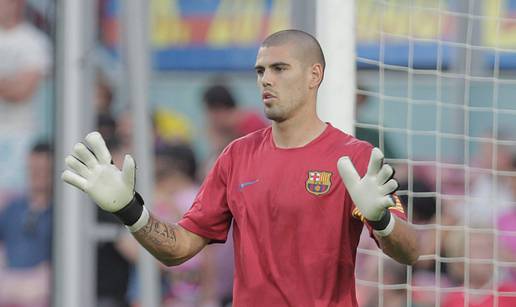 Valdes pronašao klub: Do ljeta 2016. brani na Old Traffordu