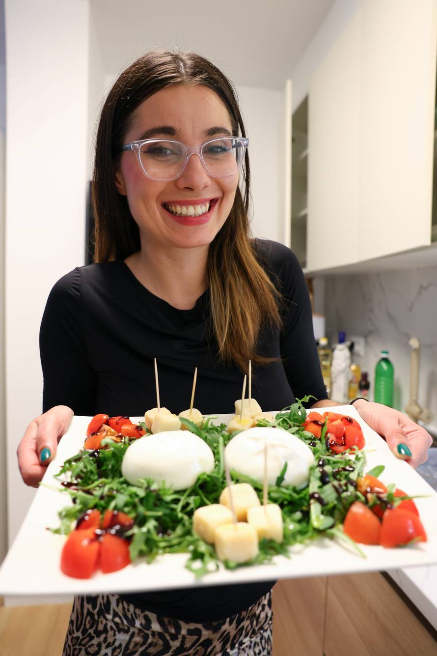 Gledatelji 'Večere za 5' opleli su po djevojkama iz 'Savršenoga': 'Vanja kalkulira, ostale glume!'