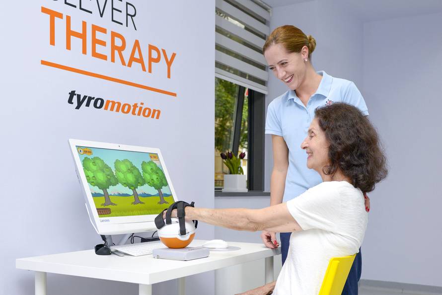 Premijerno predstavljena robotska neurorehabilitacija