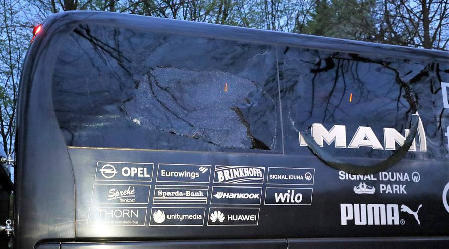 Bartra poručio da mu je dobro; Westfalen mu poslao podršku...