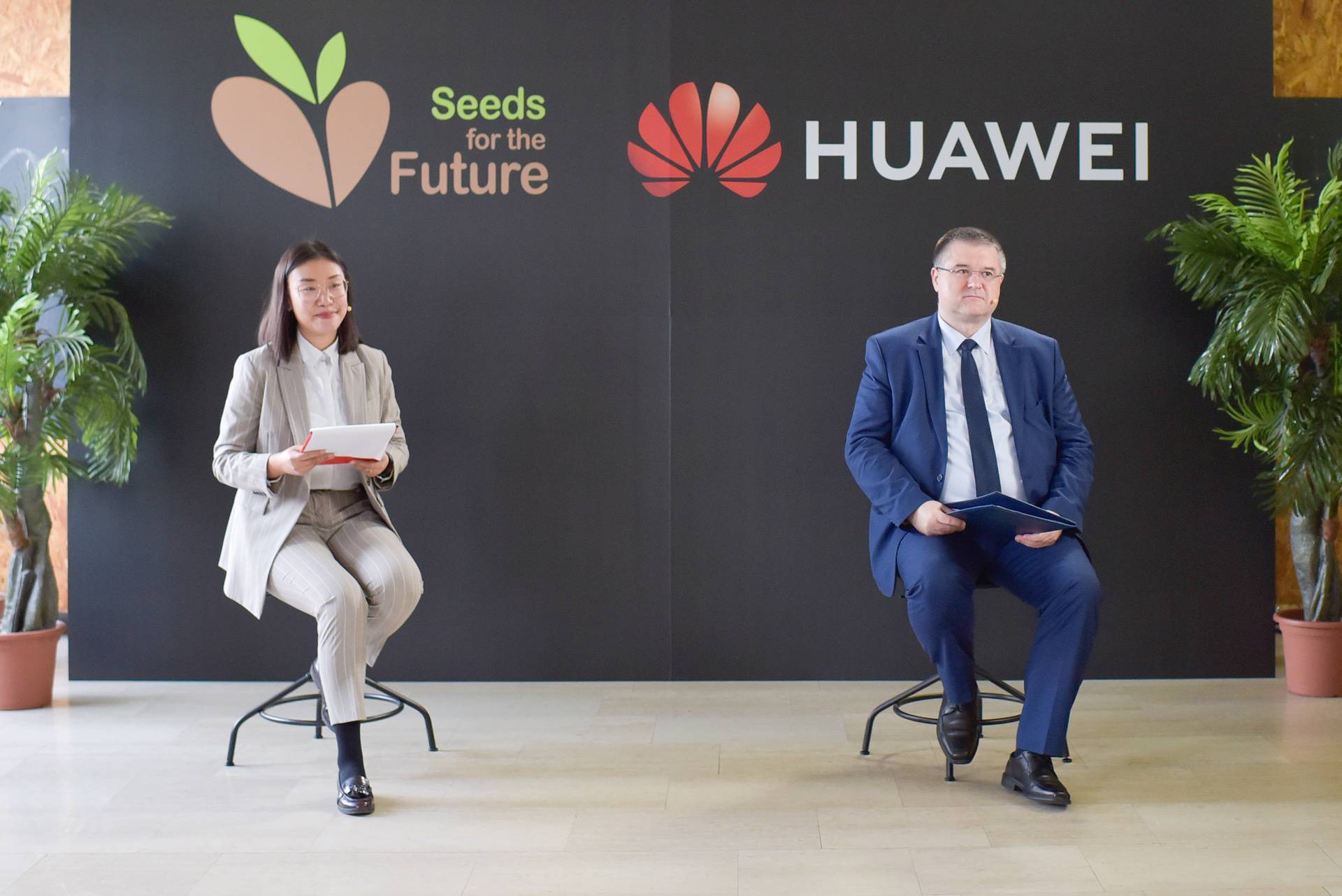 Suradnja Hrvatske i Huaweija u obrazovanju: Osam studenata dobilo diplome za STEM projekt