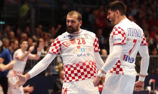 'Molio sam Boga da primim tu loptu, zatvorio oči i - pogodio!'