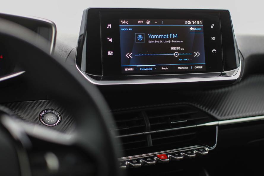 Osim što je lijep novi Peugeot 208 može biti i vrlo štedljiv