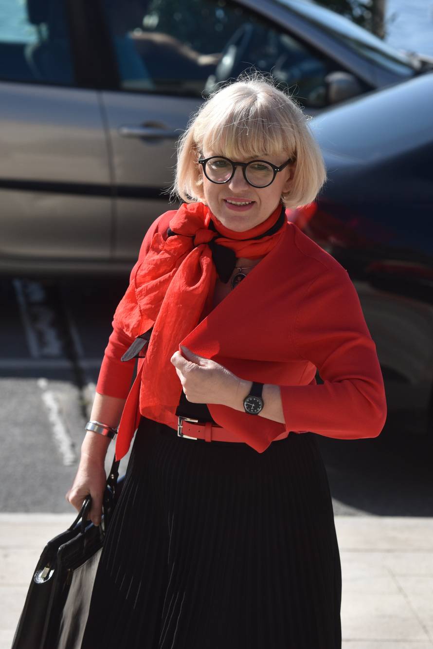 Ministrica Vesna BedekoviÄ u radnom posjetu Å ibensko-kninskoj Å¾upaniji