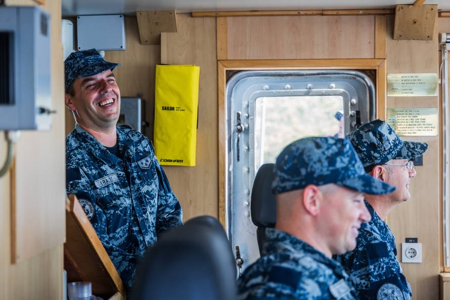 Split: Posada Hrvatske ratne mornarice tijekom vježbe za vojni Mimohod 2025. 