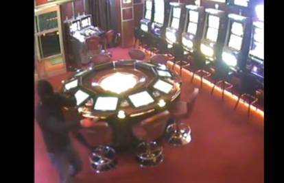 Htio opljačkati casino, zaštitar ga je metkom pogodio u pištolj