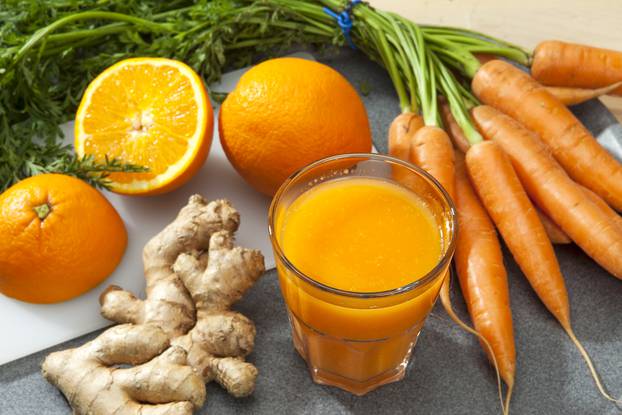 Glass,Of,Fruit,Juice,With,Orange,,Carrots,And,Ginger,On