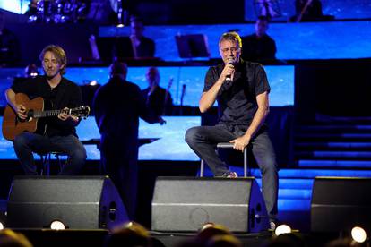 FOTO Finalna večer Melodija Jadrana: Nastupali Tonči Huljić, Neno Belan, Vanna, Rozga...