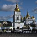 Ispred samostana u Kijevu došlo do naguravanja radi deložacije. Vlada: 'Oni surađuju s Rusijom!'