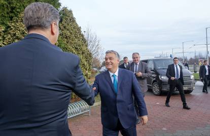 Orban slavi Veliku Mađarsku, a  Plenkovićev HDZ mu drži svijeću