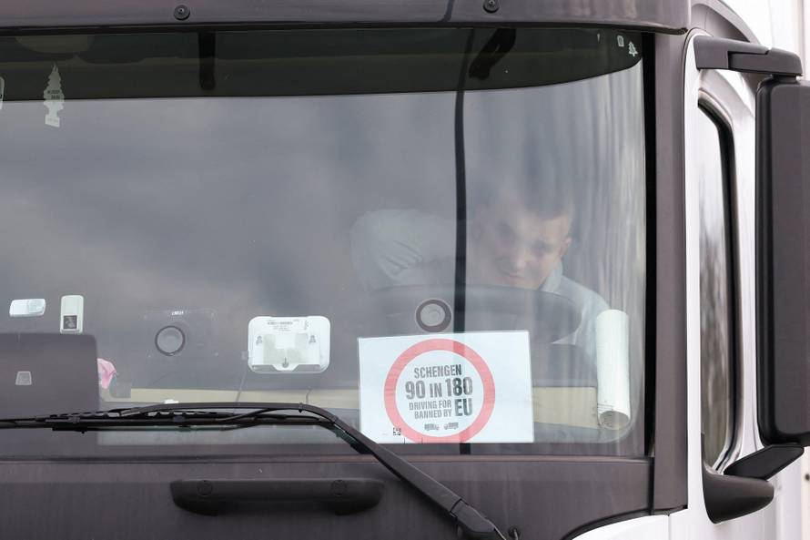 Truck drivers and transport union representatives protest at the Serbia-Croatia border crossings