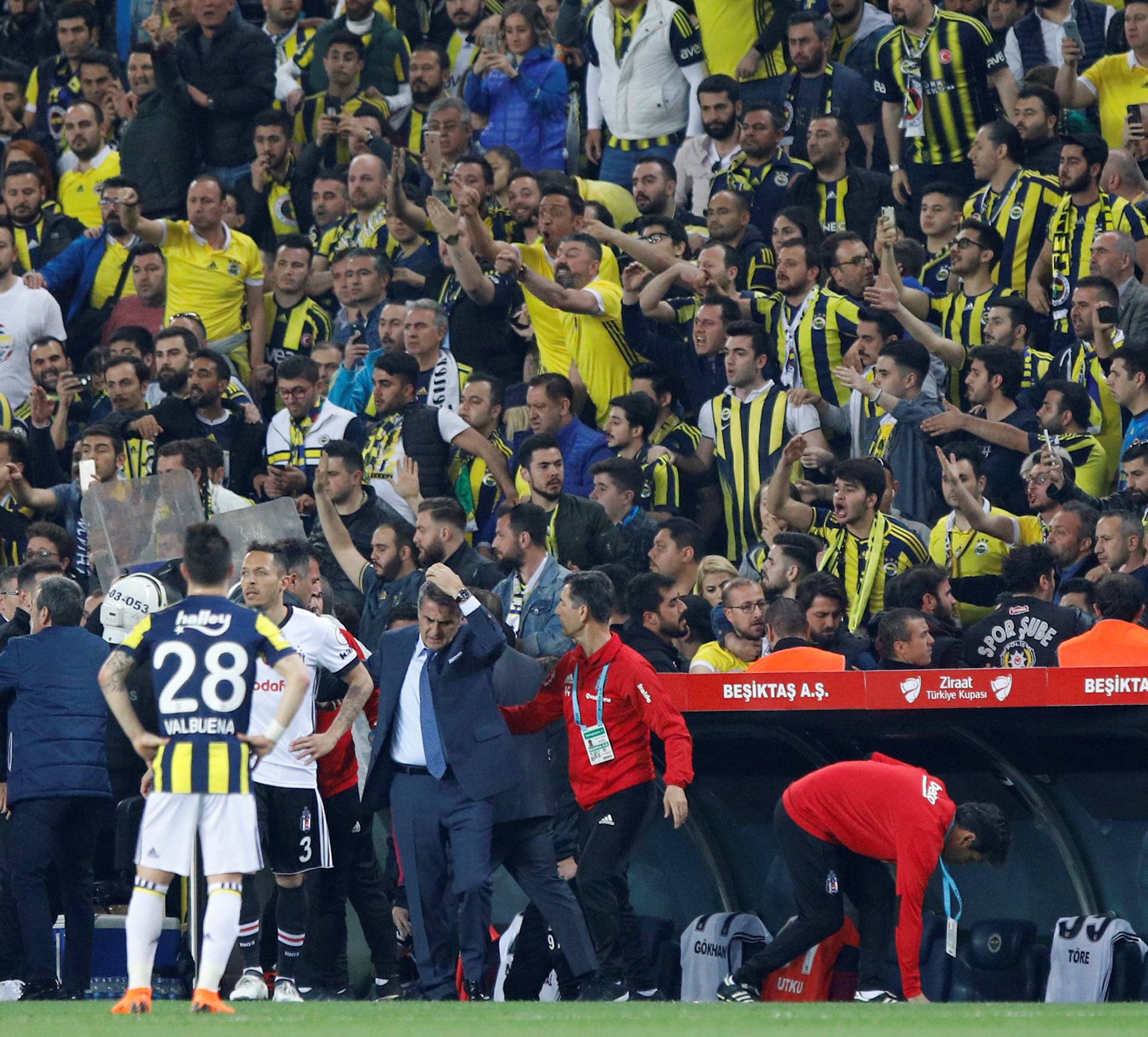 Turkish Cup - Semi Final - Fenerbahce vs Besiktas