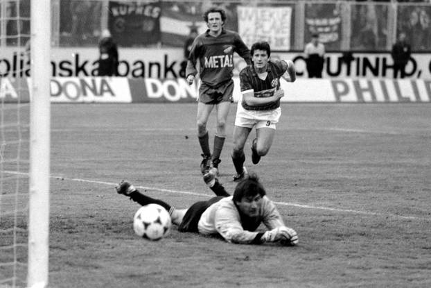 Zagreb: Savezna liga Jugoslavije, Dinamo - Borac, 7.4.1990.