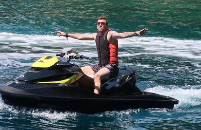 Mandžo na odmoru u Hrvatskoj poručio fanovima: 'Bez stresa'