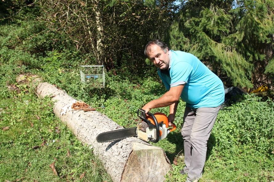 "Bojim se, teško je i sada, a kako će tek biti u mirovini..."