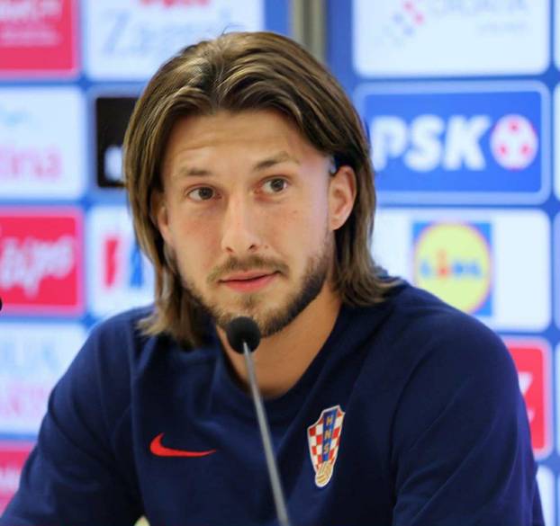 Pogledajte Gvardiola i 'vatrene' s legendarnim fudbalerkama!