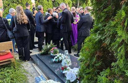 VIDEO Pokopali vukovarskog heroja Jean-Michela Nicoliera