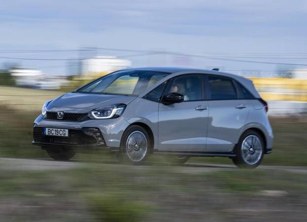 FOTO Ovo je deset povoljnih hibrida: Troše do 5 litara goriva