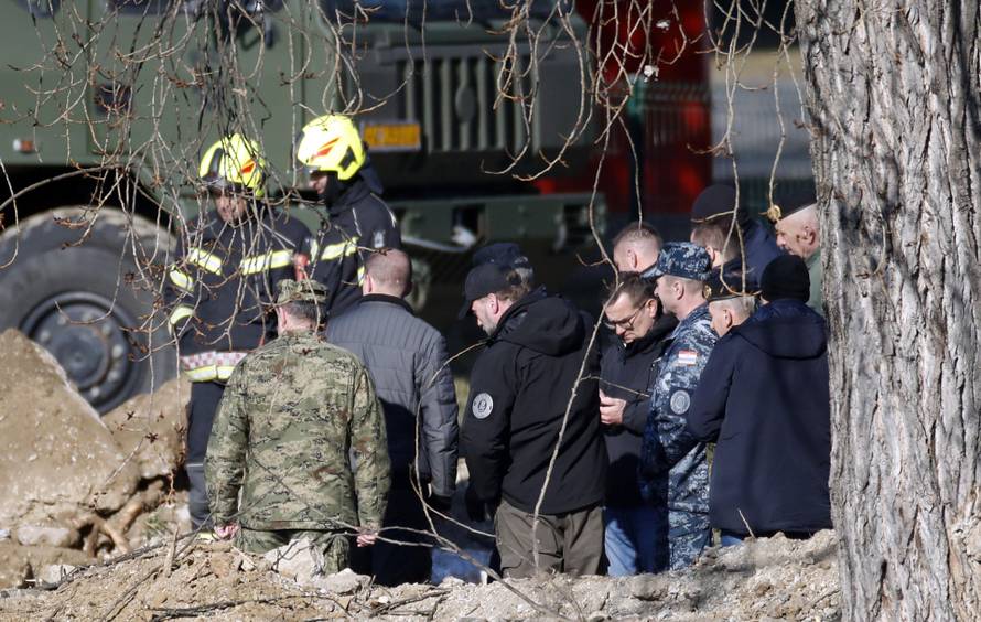 Zagreb: Nastavak očevida nakon pada letjelice na Jarunu